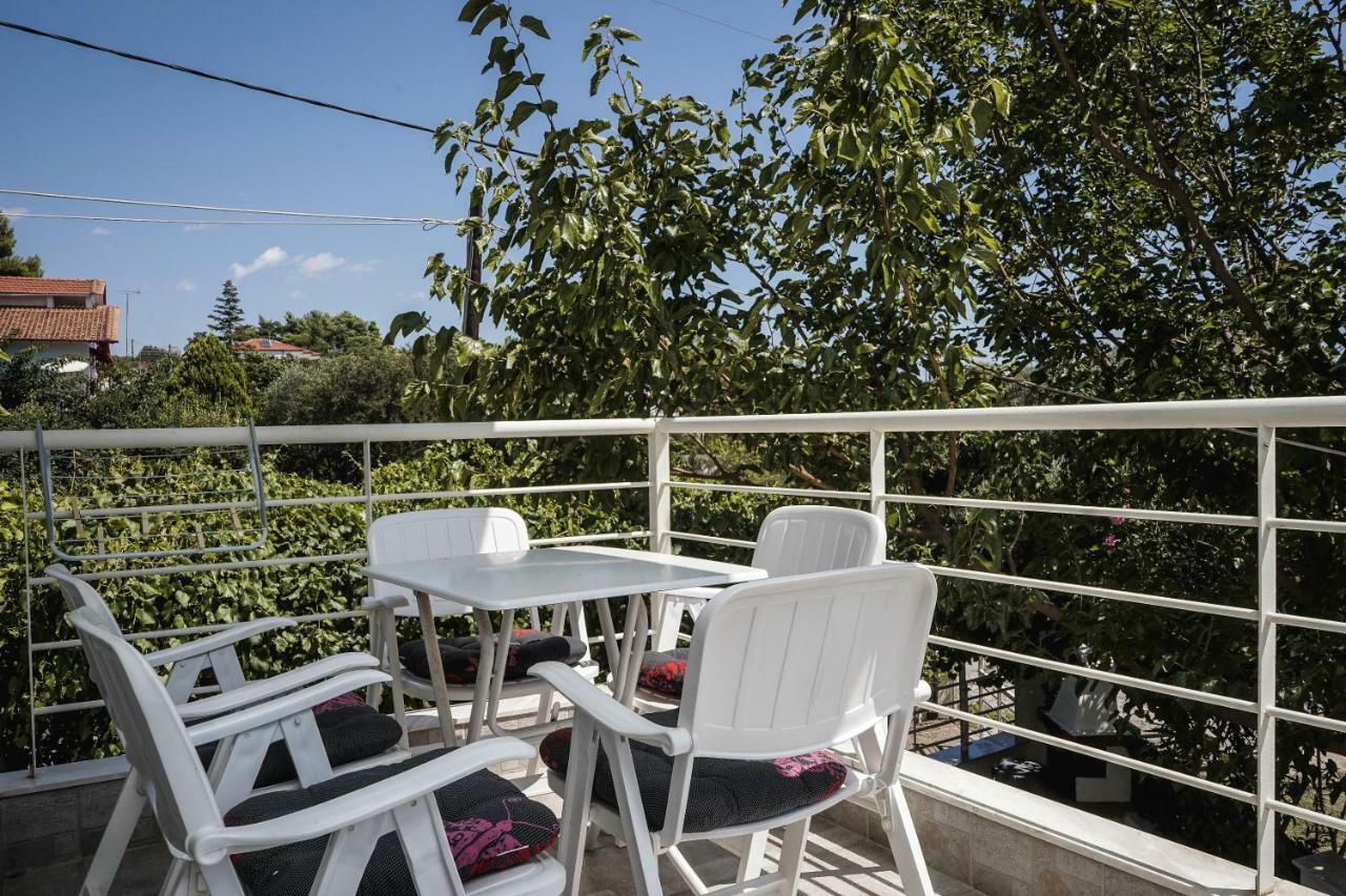 Villa Nektarios Garenias Kipoupoli Nea Kallikrateia Exterior foto